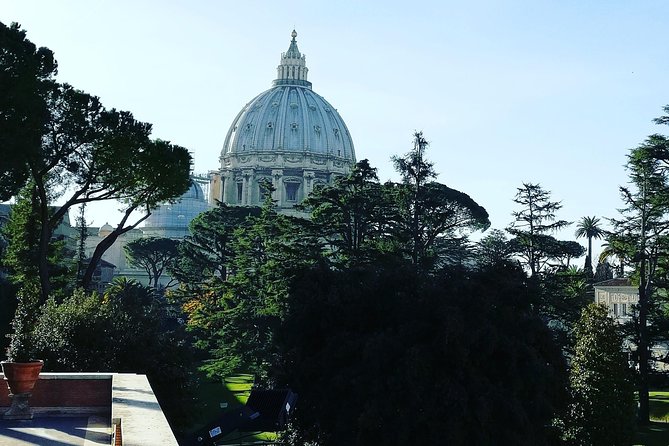 Private Shore Excursion From Civitavecchia Port - Trevi Fountain leaves room for your own wander