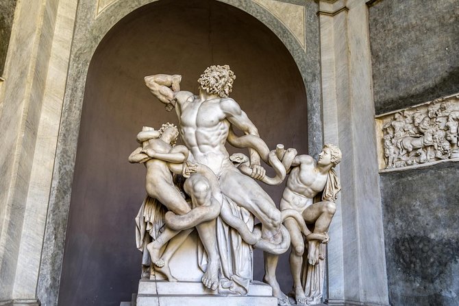 Private Shore Excursion from Civitavecchia port to Rome - Trevi Fountain and the Spanish Steps