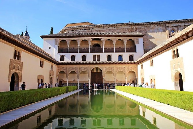 Private shore excursion to the Alhambra Palace from Almeria - Who Should Book This Alhambra Excursion