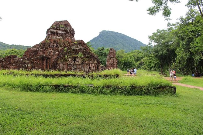 Private Shore Excursions from Chan May port to My Son Holyland & Hoi An City - What the private format changes