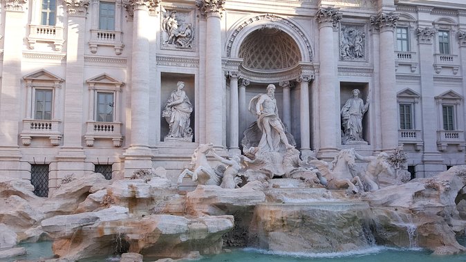 Private Shore Excursions to Rome from Civitavecchia Cruise Port with Driver - Piazza Venezia and the ancient city