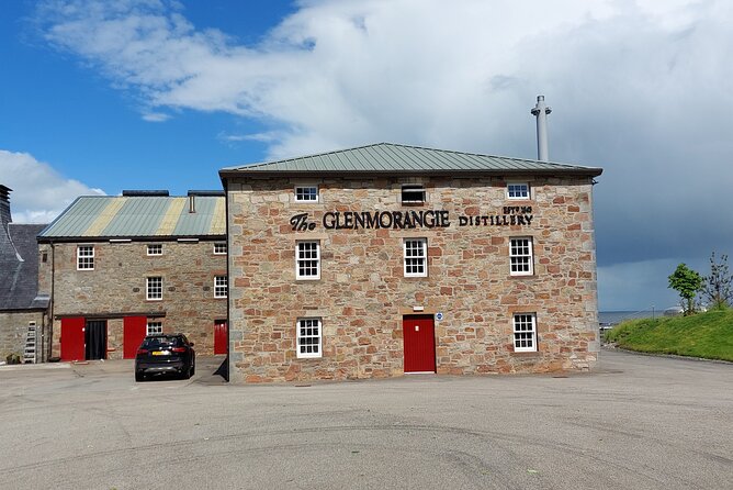 Private Tour North Invergordon Port–Dunrobin Castle, Glemorangie - Glenmorangie Distillery and the whisky stop