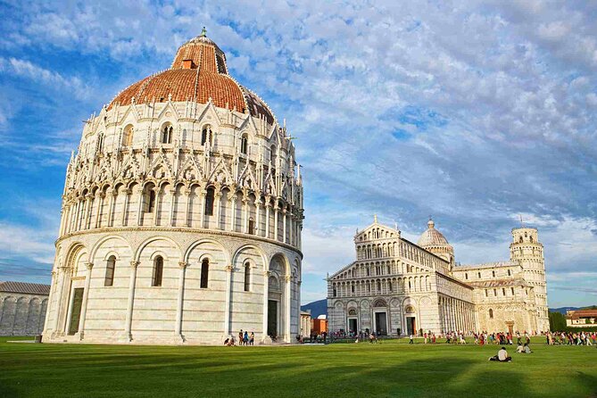Private Tour to Pisa and Lucca from Livorno cruise port - Leaving Livorno for Pisa