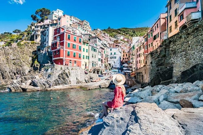 Private VIP Exclusive Tour of Cinque Terre - Shore Excursion from Livorno/Spezia - Choosing rail or boat at La Spezia