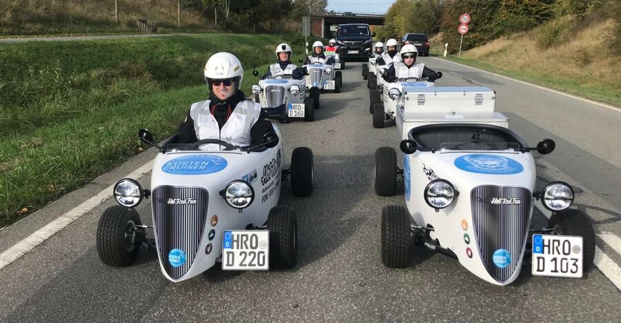 Rostock: Hot Rod Sightseeing Tour to Warnemünde - Why the tiny car is the main event