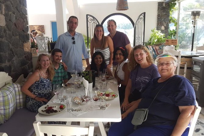 Santorini 8-Hour Private Tour with Hotel & Cruise Port Pickup - Perissa and Perivolos: Black Sand and Free Time
