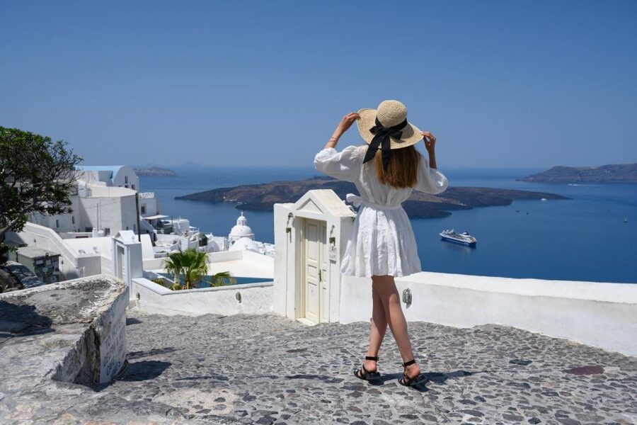 Santorini : Discover with Locals - Private Shore Excursion - A smart way to see Santorini from a cruise ship