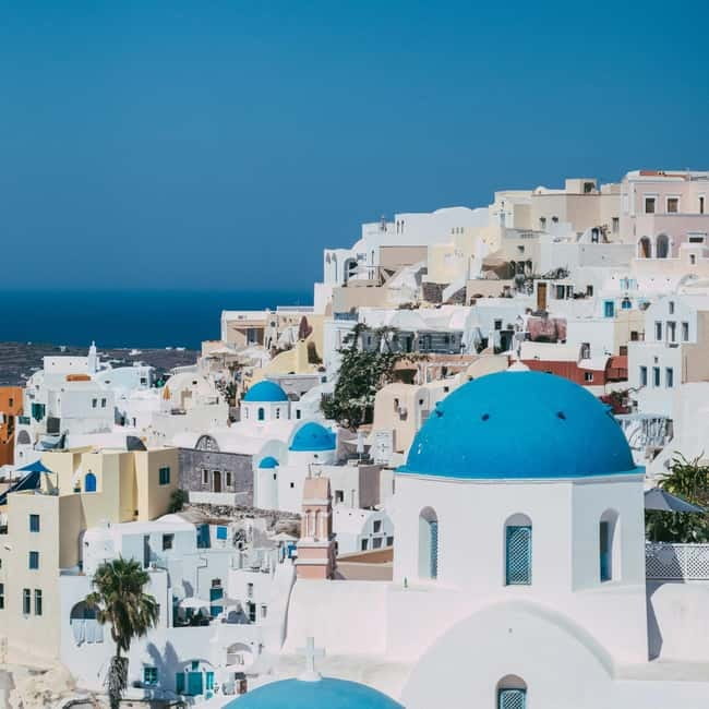 Santorini: Private Shore Excursion for Cruise Passengers - How to handle the walking and heat