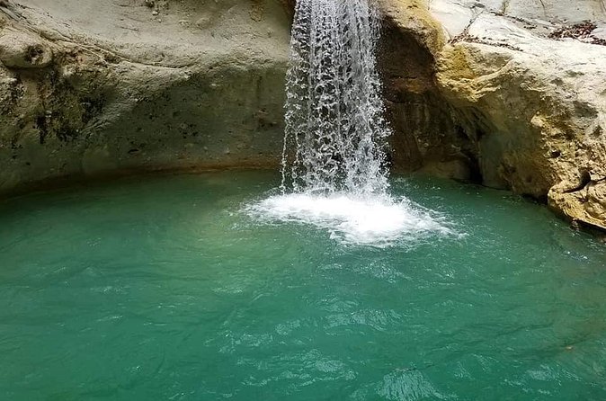 Shore excursion 7 waterfalls &5 zip lines amber cove & Taino bay - Weather, cancellation, and practical limits