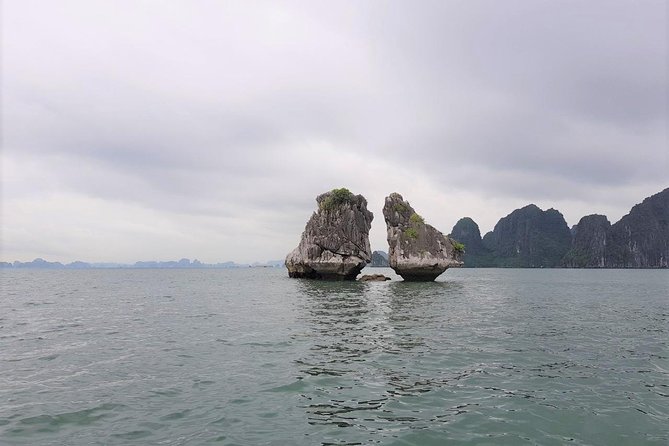 Shore Excursion: Amazing Day Cruise at Ha Long Bay - Ti Top Beach and the Hilltop View