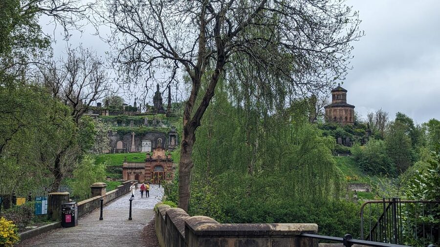 Shore Excursion f/Greenock: Glasgow, Kelpies, Falkirk Wheel - Kelvingrove Art Gallery: a 45-minute museum visit