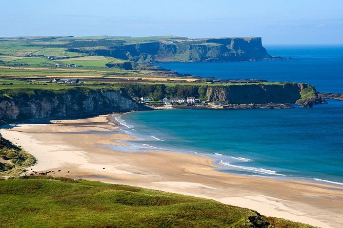 Shore Excursion from Belfast: Including Giants Causeway and Belfast City. - Timing matters when your ship is in port