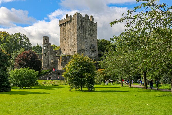 Shore Excursion from Cobh (Cork) to Blarney Castle and Kinsale - Key points to know before you book