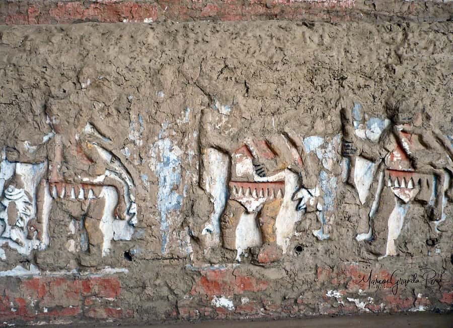 Shore Excursion from Salaverry port - The Moche temples of the Sun and Moon