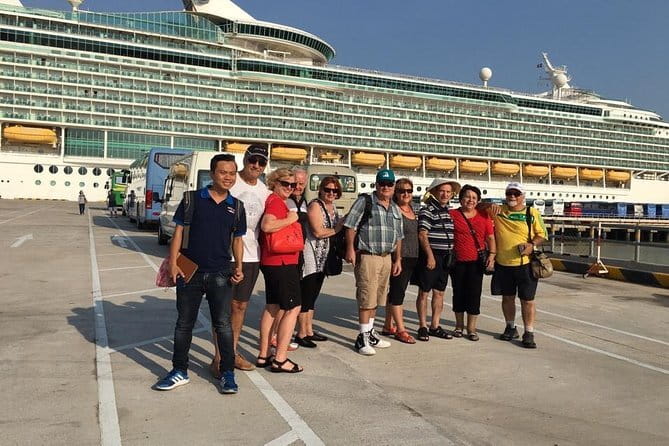 Shore Excursion: Full-day Hanoi City Tour from Halong Port - Lunch and the Train Street stop
