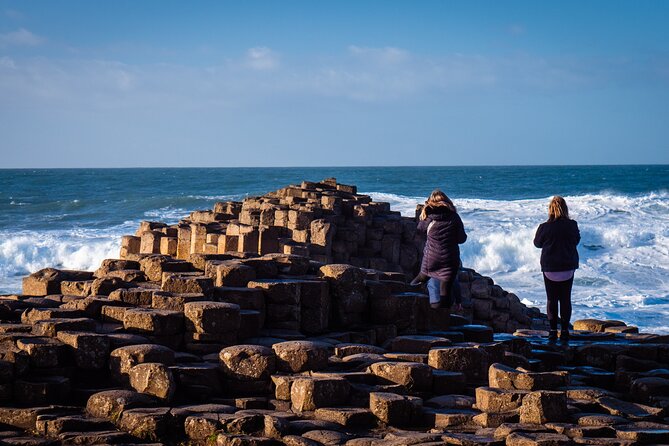 Shore Excursion: Giant's Causeway Tour Including Belfast City Tour - The guide can make or break the day