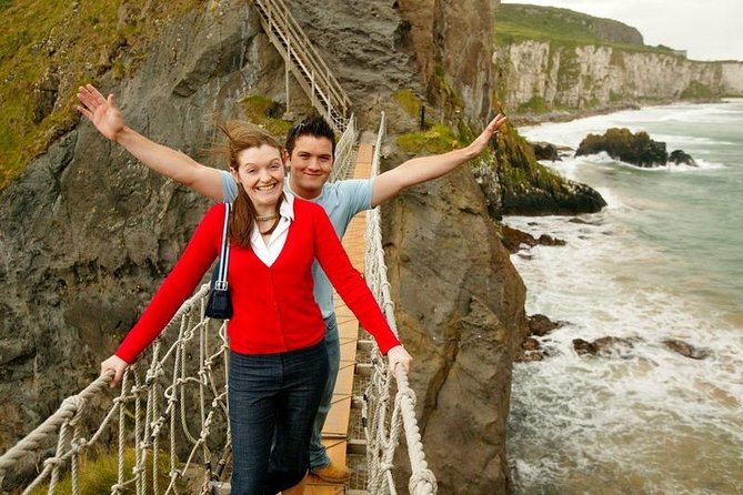 Shore Excursion: Giants Causeway Tour From Belfast Port (Extra Leg Room Bus) - How much walking should you expect?