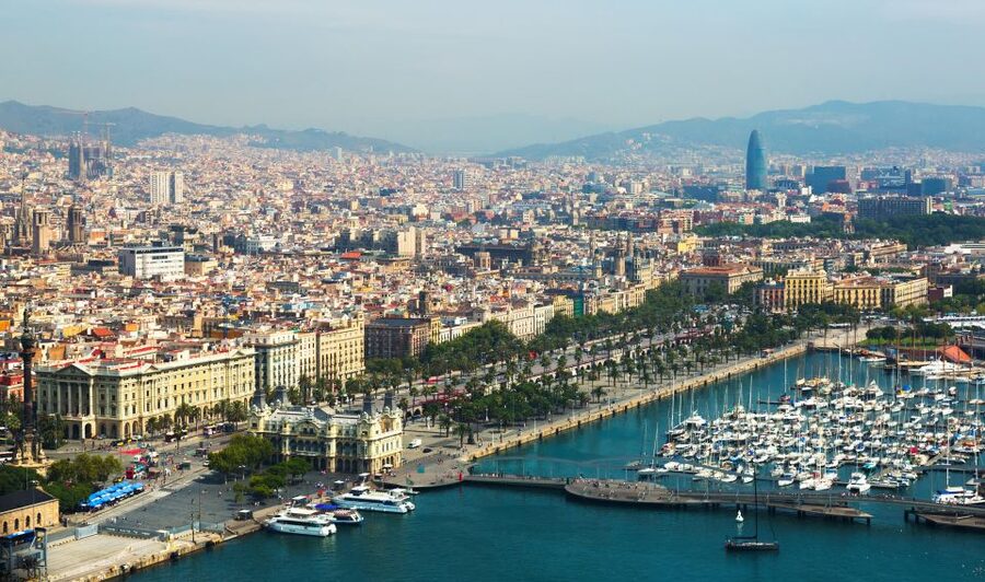Shore Excursion of Barcelona - Barceloneta Beach ends the city tour by the sea
