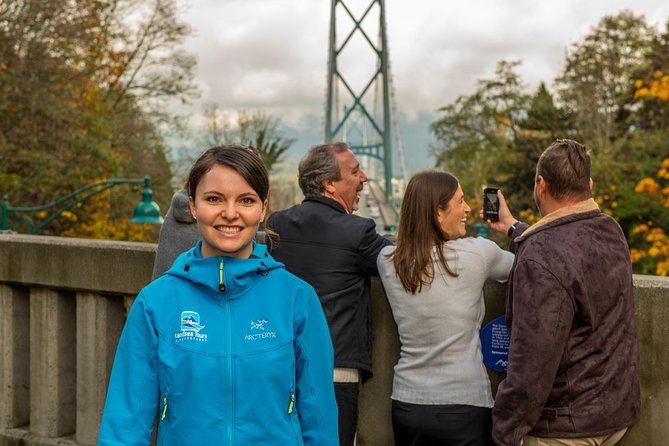 Shore Excursion: Pre-Cruise Vancouver City Sightseeing Tour with Port Drop Off - Granville Island gives you time to explore