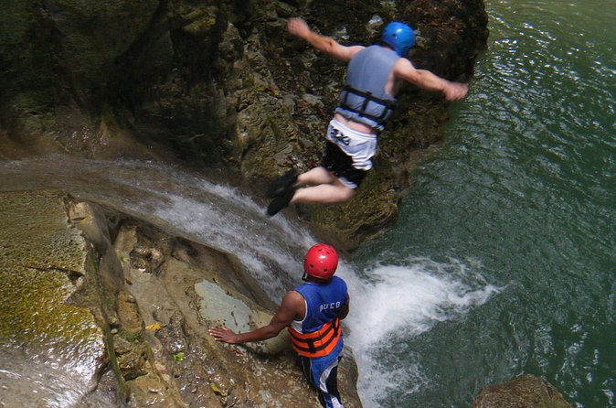 Shore Excursion: Quick Zip and Waterfalls of Damajagua Adventure - Guides who make a real difference