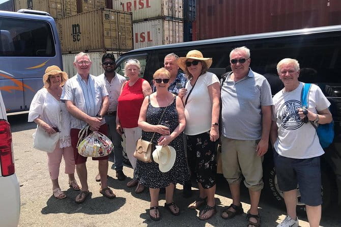 Shore Excursion to Colombo City Tour & Kelaniya Temple for 2 People - Two sacred temples in one Colombo shore visit