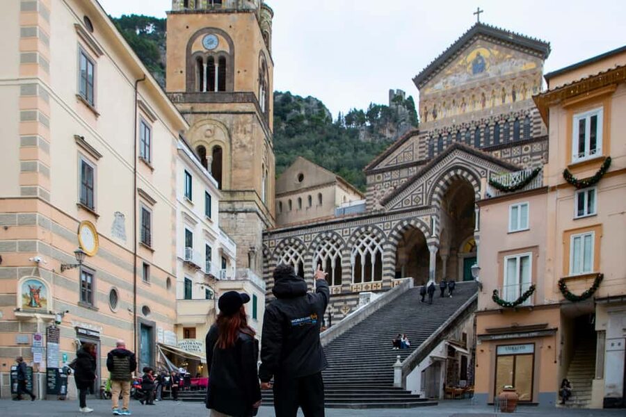 Shore Excursions: Amalfi Coast and its 3 Marvelous Towns - Sorrento: limoncello and a quick first look