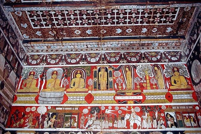 Shore Excursions Colombo Port Passenger Terminal -Kalaniya Temple - Parks, monuments, and the Cinnamon Gardens area