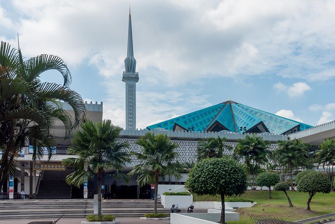 Shore Excursions from Port Klang Terminal - Jadi Batek Gallery and the hands-on craft angle