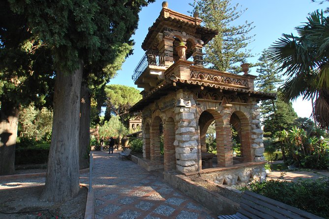 Sicily private shore excursion - Etna and Taormina with personal driver - What the chauffeur can and cannot do