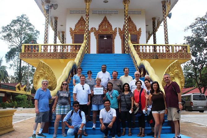 Sihanoukville Highlights Day Tour for Cruise Passengers - The Golden Lions and Preah Thong Neang Neak