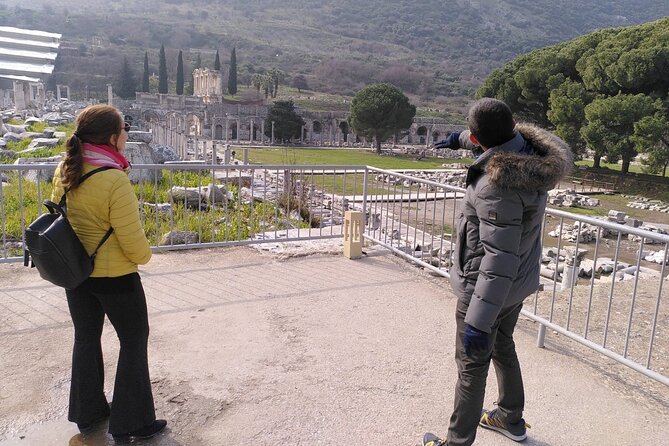 SKIP-THE-LINE: 4 Hours Ephesus Tour ONLY FOR CRUISERS from PORT - The Library of Celsus and Ephesus’s famous views
