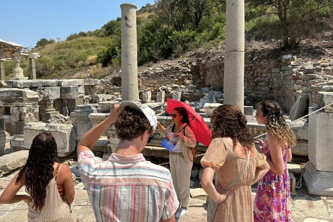 SKIP-THE-LINE: BEST OF EPHESUS PRIVATE TOUR with Lunch & ENTRY - The Terrace Houses and Roman home life