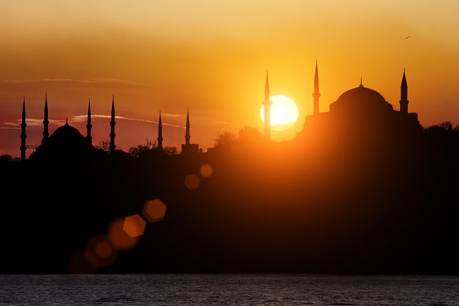 Skip-the-Line Istanbul: Private Tour from Cruise Ship & Hotel - Blue Mosque: a graceful first look at Ottoman Istanbul