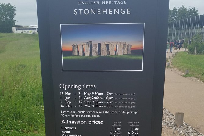 Southampton Cruise Terminal/Hotel to London with Stops at Salisbury & Stonehenge - How the pickup works at the port or hotel