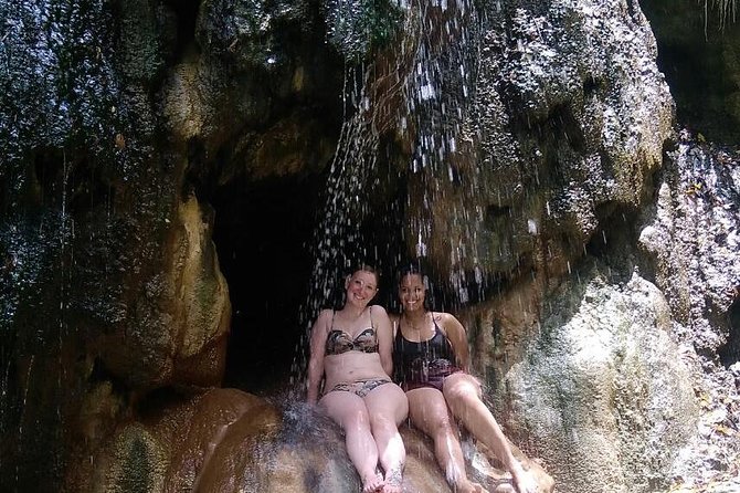 St Lucia Shore Excursion: Land & Sea Tour - The west coast boat and snorkeling option