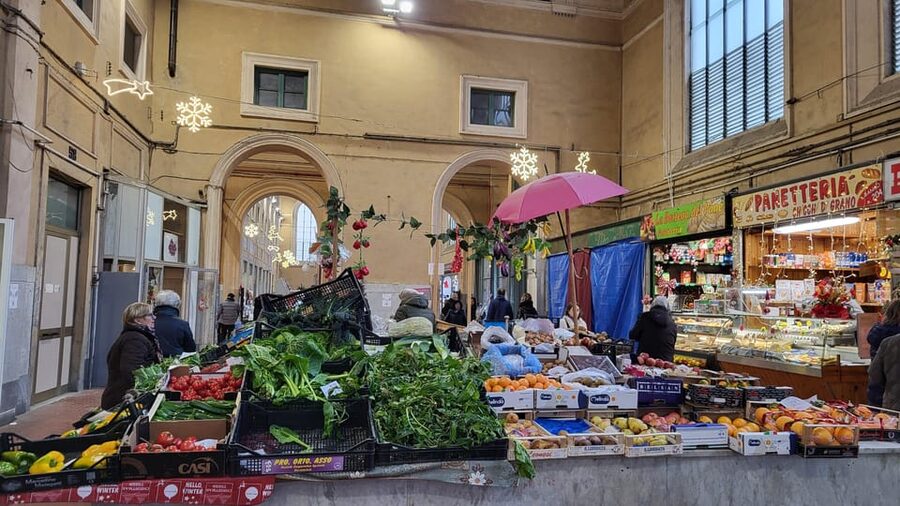 Street Food Walking Tour: Discover Livorno’s Local Flavors - Frate, the fried treat to save room for