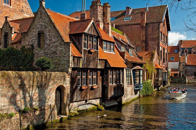 Stress-Free Bruges for Cruise Passengers with opt. Canal Cruise - From Bargeplein to Minnewater Park