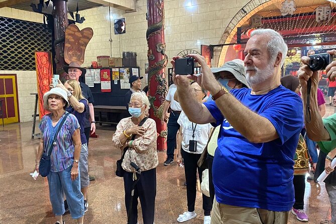 Surabaya Shore Excursion For Cruise Passengers - Guides, vehicles, and group size