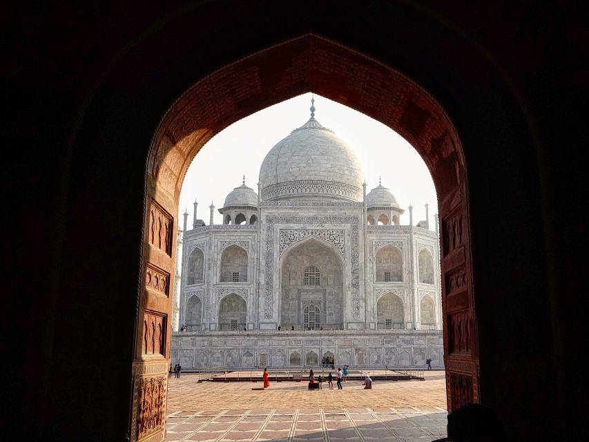 Taj Mahal and Agra Private Tour with free Airport pickup - Shopping stops and how to avoid pressure