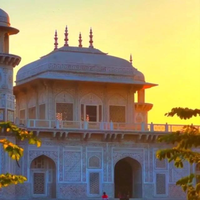 Taj Mahal and Agra Private Tour with free Airport pickup - Seeing the Taj Mahal up close