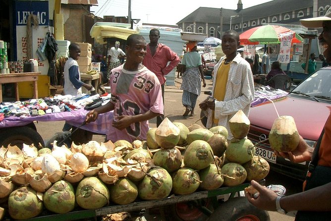 Takoradi Shore Excursion - Market Circle: Takoradi before the forest