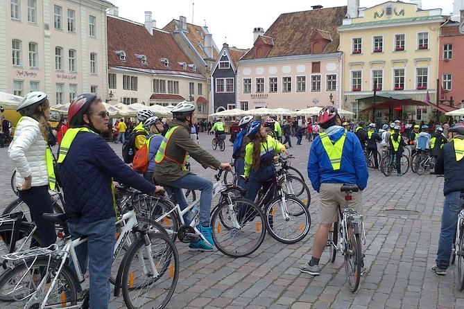 Tallinn Bike Tour from Tallinn Cruise Port - Guides, pace, and the feel of the ride