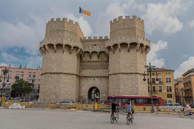Valencia Private Tour with Hotel or Cruise Port Pick up - Plaza de la Mare de Déu and Santa Catalina Church