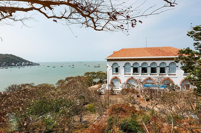 Vung Tau Shore Excursion Uncover the Beauty from Phu My Port - Vung Tau Market after the beach